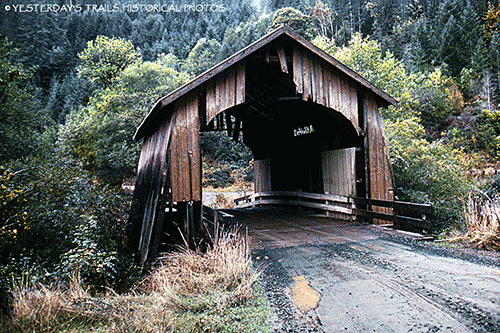 This unknown covered bridge in Pennsylvania sets a beautiful autumn scene. 